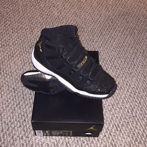 Air Jordan 11 retro heiress size 5 youth 6.5 women